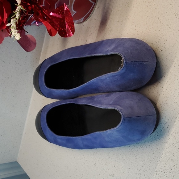 DELMAN suede leather flats (sz 10) - Picture 4 of 7